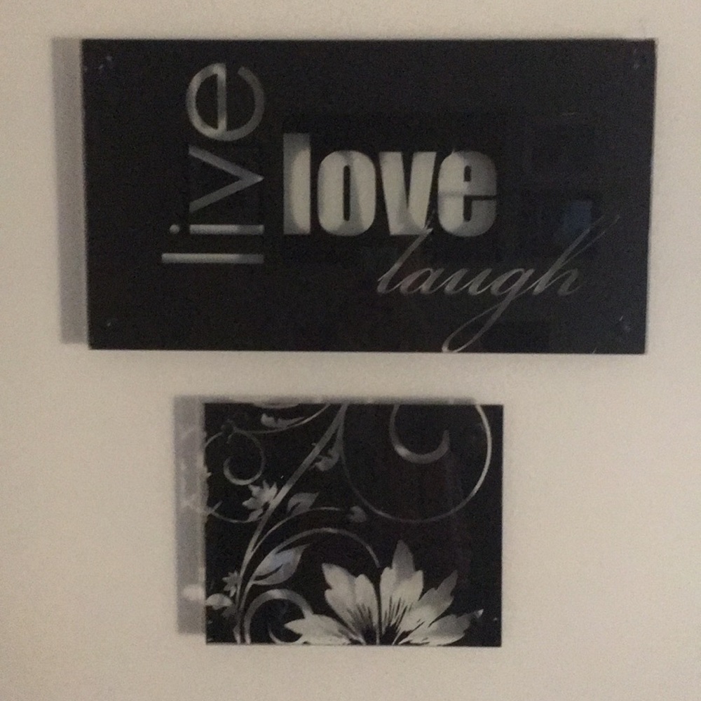Wall tiles